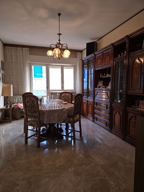 appartamento in vendita a Falconara Marittima