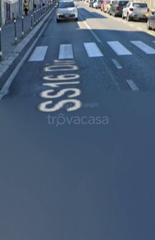 negozio in vendita a Falconara Marittima