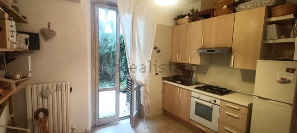 appartamento in vendita a Falconara Marittima in zona Palombina Vecchia