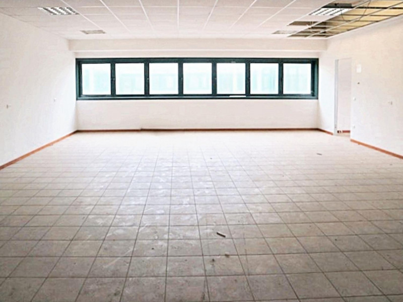 ufficio in vendita a Falconara Marittima