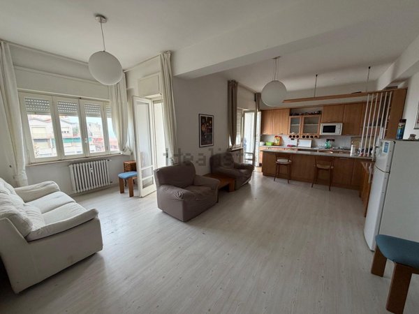 appartamento in vendita a Falconara Marittima