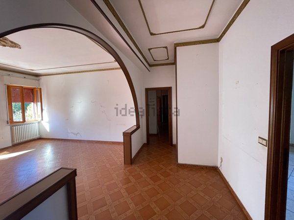 appartamento in vendita a Falconara Marittima in zona Castelferretti