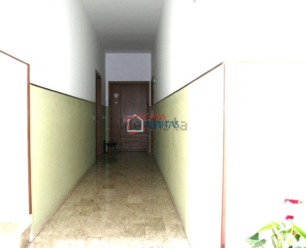 appartamento in vendita a Falconara Marittima in zona Castelferretti