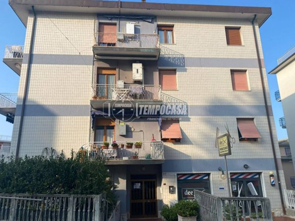 appartamento in vendita a Falconara Marittima