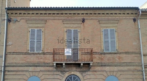 appartamento in vendita a Falconara Marittima