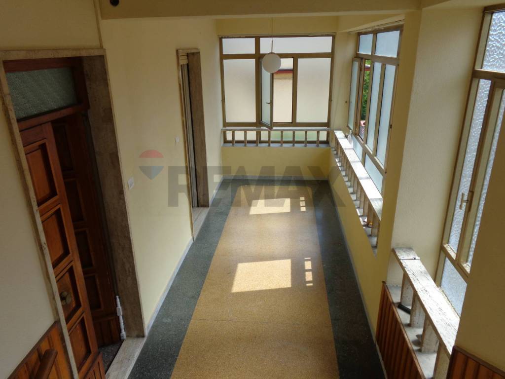 appartamento in vendita a Falconara Marittima