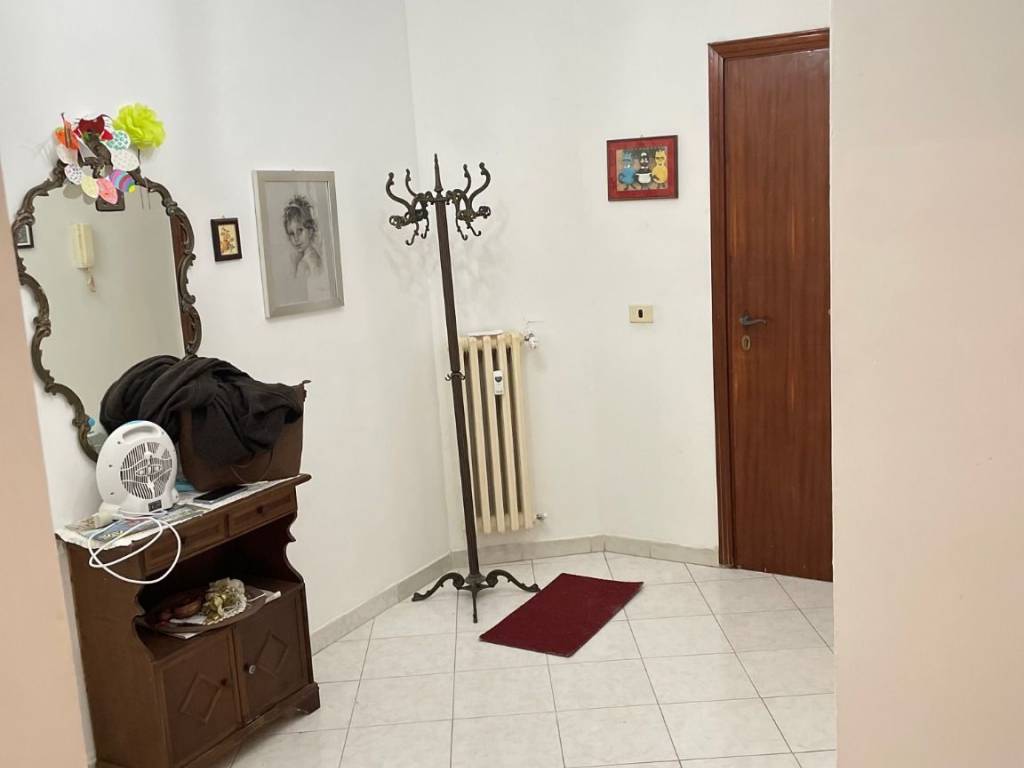 appartamento in vendita a Falconara Marittima