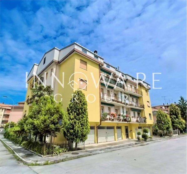 appartamento in vendita a Falconara Marittima in zona Castelferretti