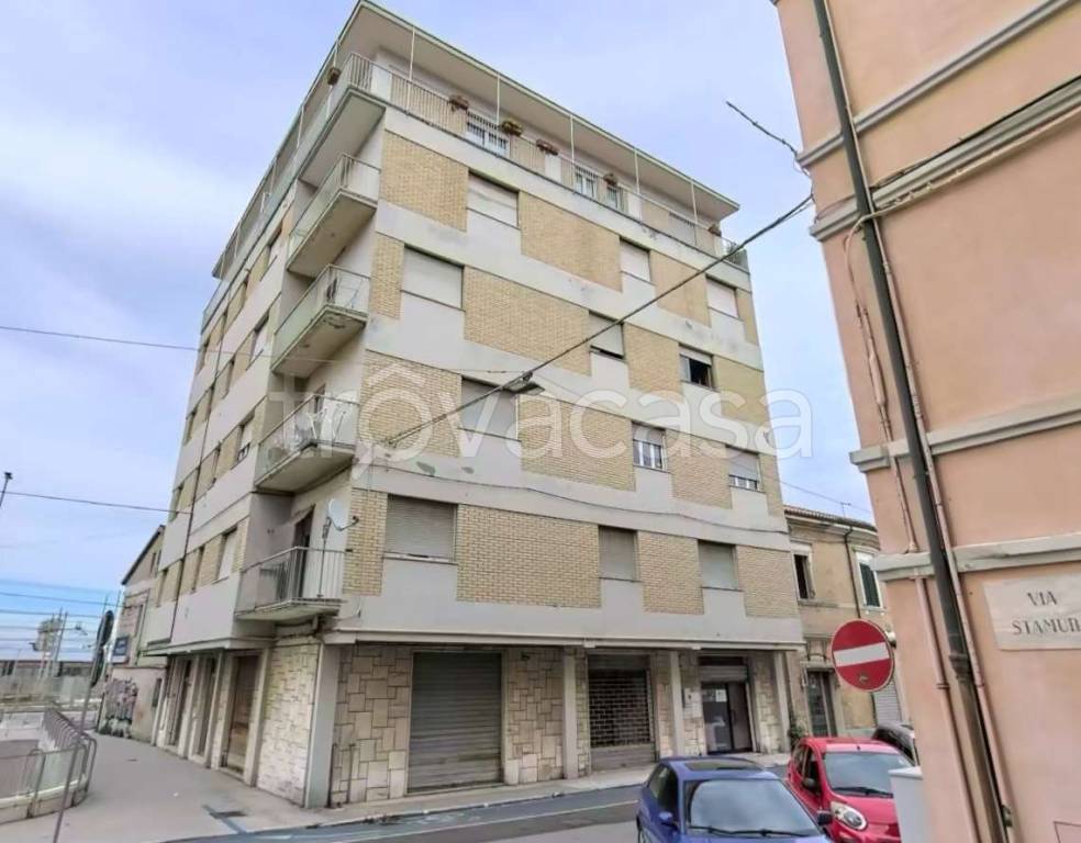 appartamento in vendita a Falconara Marittima