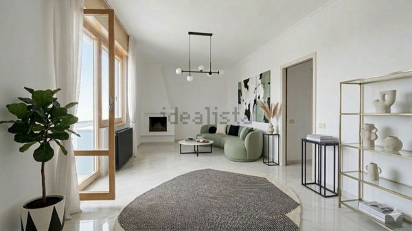 appartamento in vendita a Falconara Marittima