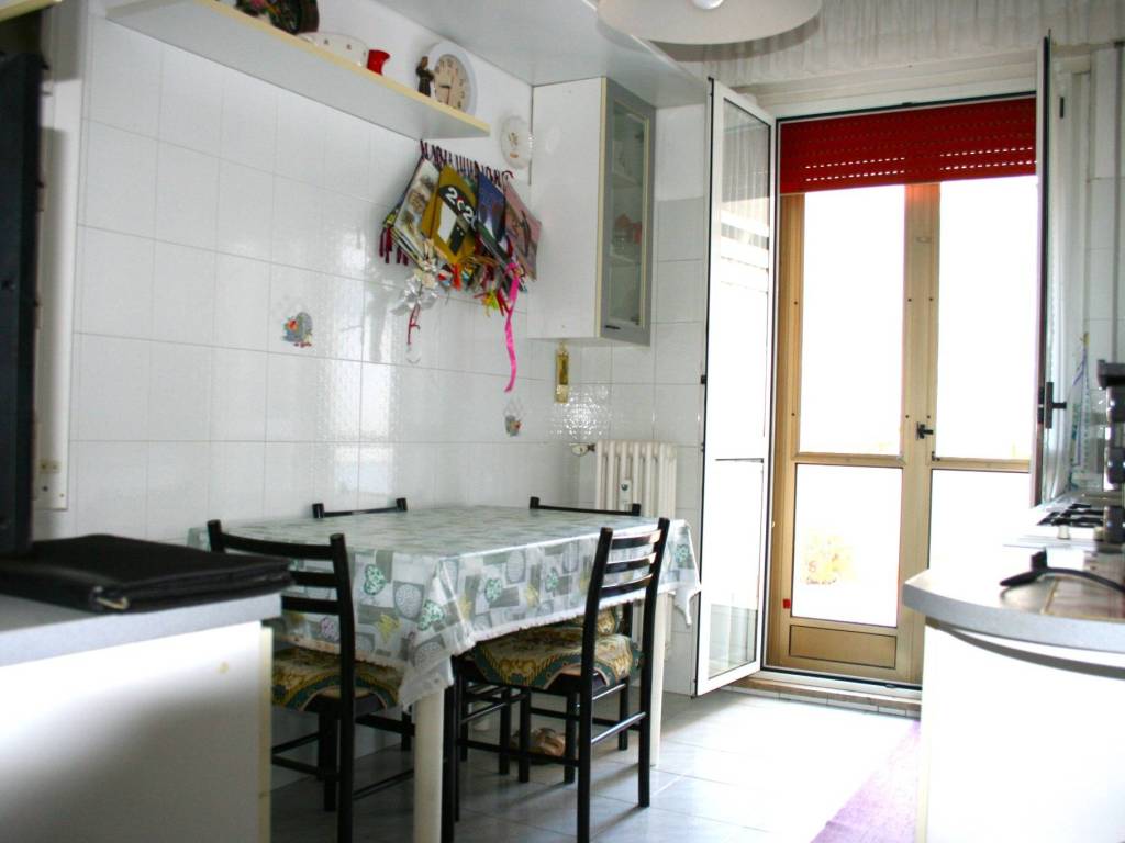 appartamento in vendita a Falconara Marittima