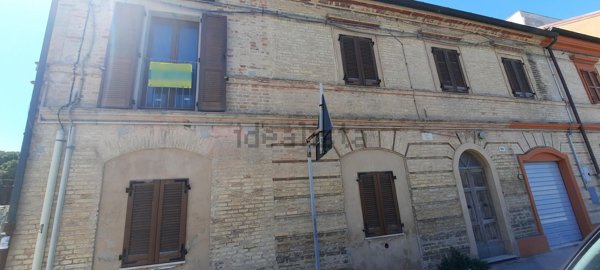 appartamento in vendita a Falconara Marittima