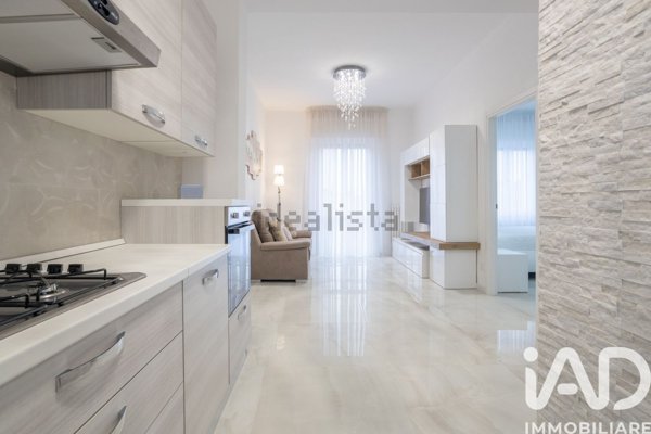 appartamento in vendita a Falconara Marittima