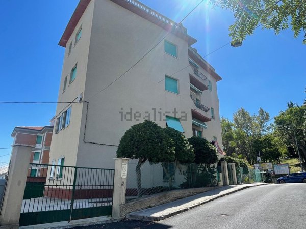 appartamento in vendita a Falconara Marittima