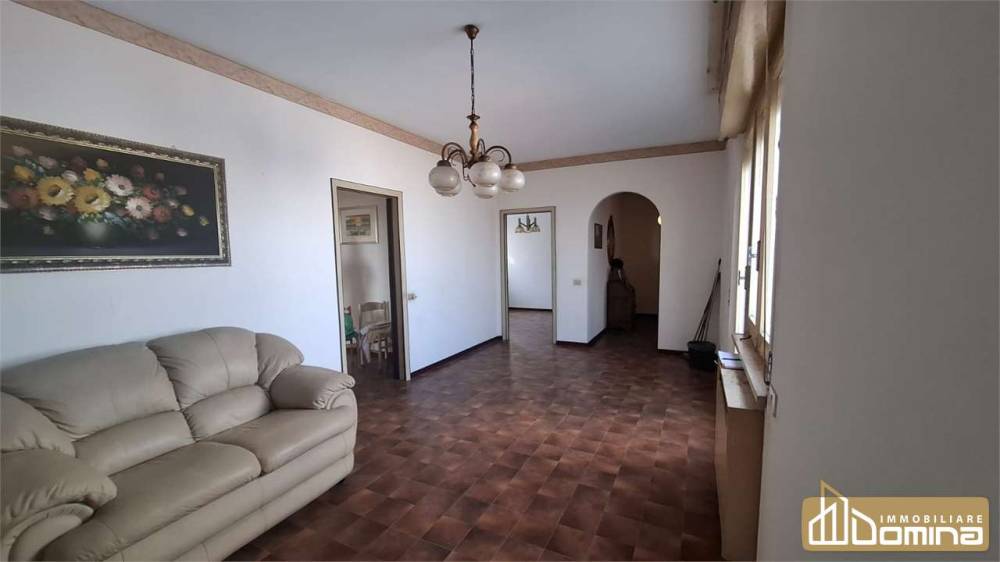 appartamento in vendita a Falconara Marittima in zona Palombina Vecchia