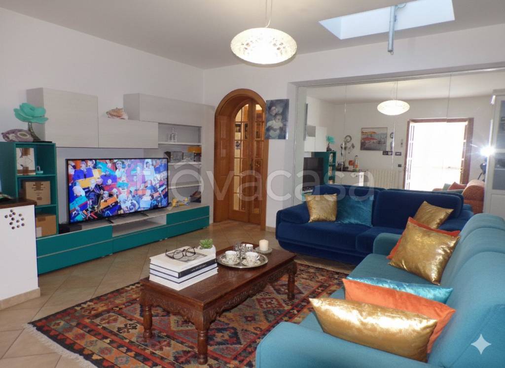 appartamento in vendita a Falconara Marittima