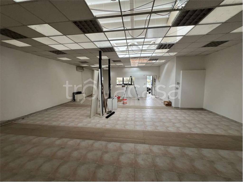 appartamento in vendita a Falconara Marittima in zona Castelferretti