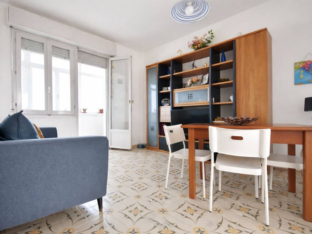 appartamento in vendita a Falconara Marittima