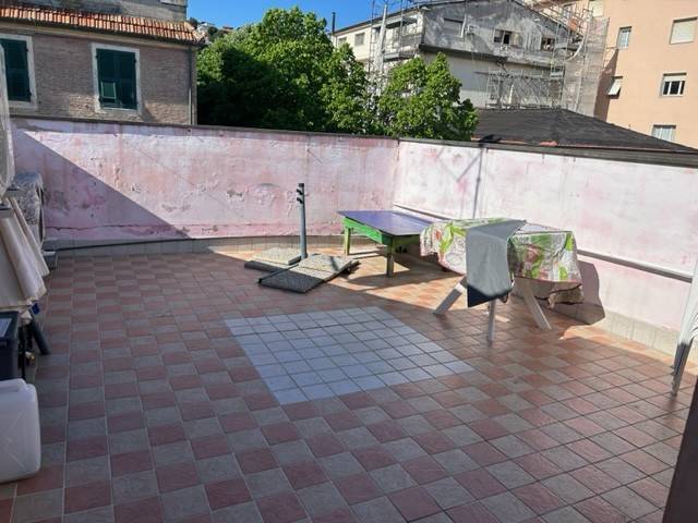 appartamento in vendita a Falconara Marittima