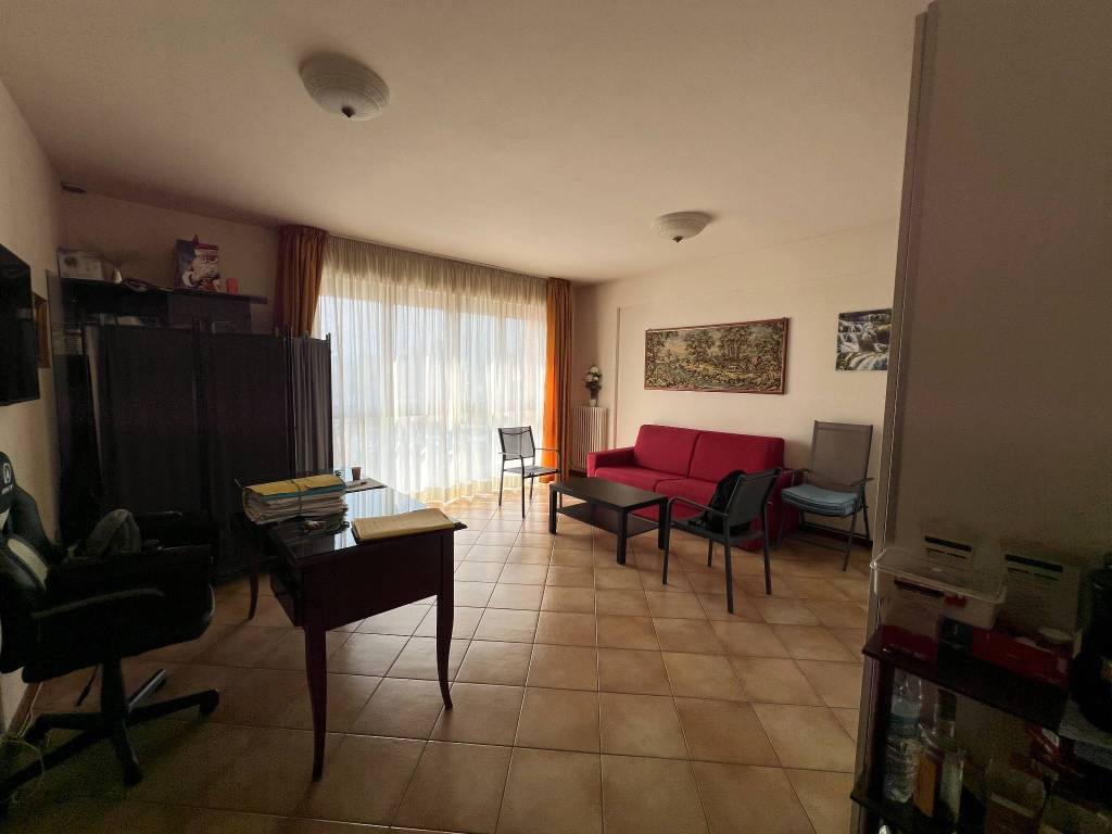 appartamento in vendita a Falconara Marittima