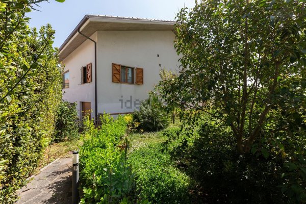 casa indipendente in vendita a Falconara Marittima in zona Falconara Alta