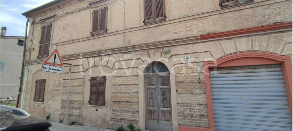 appartamento in vendita a Falconara Marittima