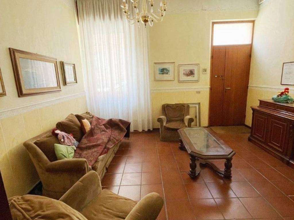 casa indipendente in vendita a Falconara Marittima