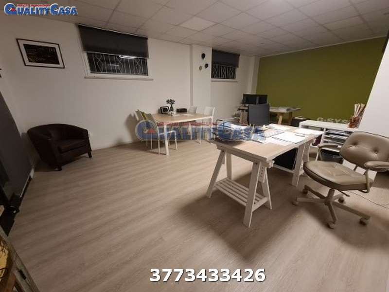 ufficio in vendita a Falconara Marittima