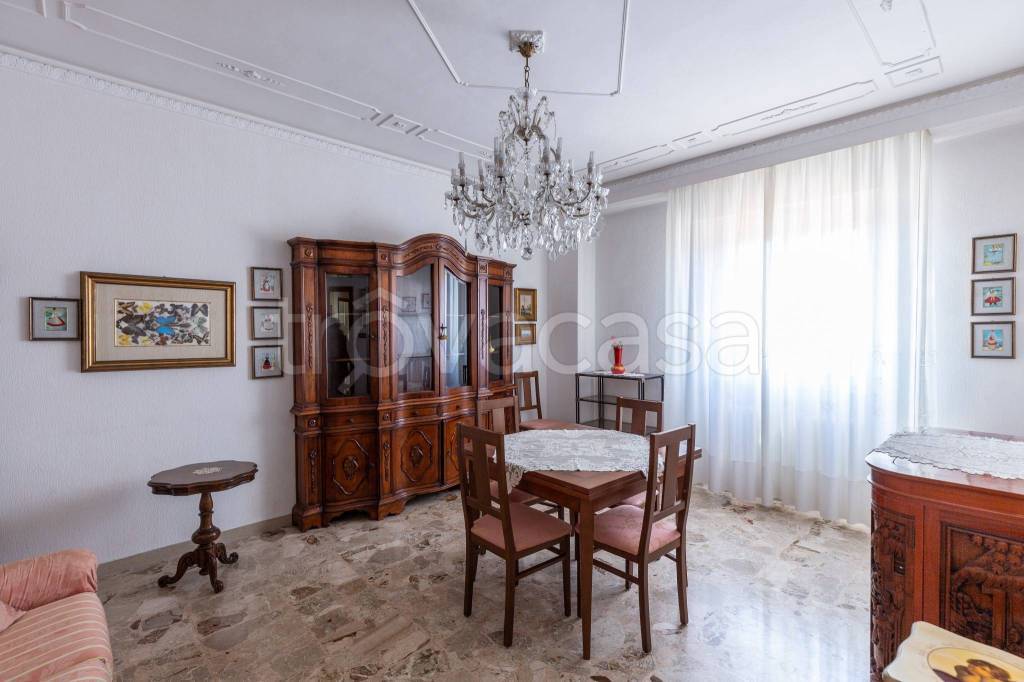 appartamento in vendita a Falconara Marittima
