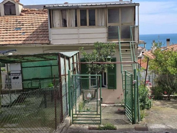 casa indipendente in vendita a Falconara Marittima
