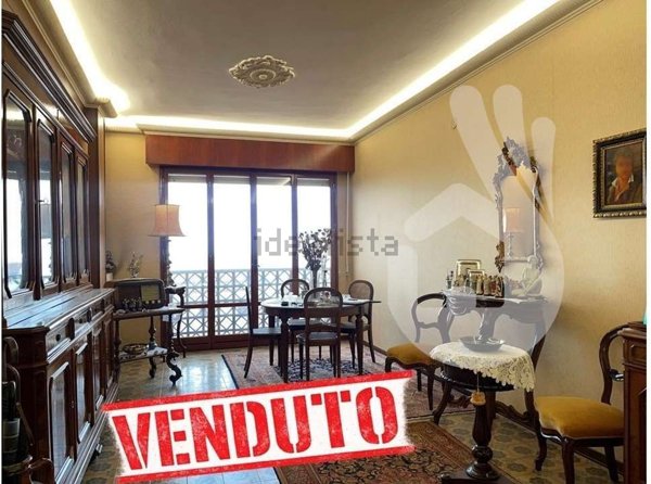 appartamento in vendita a Falconara Marittima