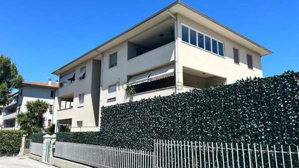 appartamento in vendita a Falconara Marittima
