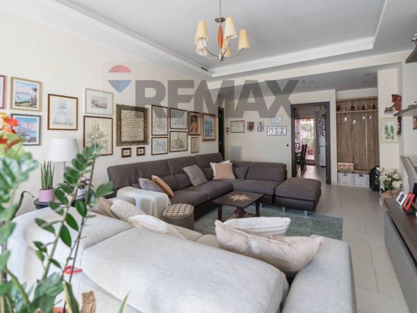 appartamento in vendita a Falconara Marittima