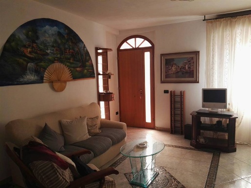 appartamento in vendita a Falconara Marittima in zona Fiumesino