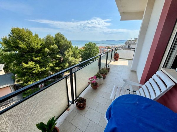 appartamento in vendita a Falconara Marittima