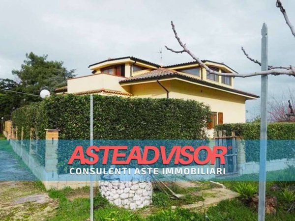 casa indipendente in vendita a Falconara Marittima in zona Falconara Alta