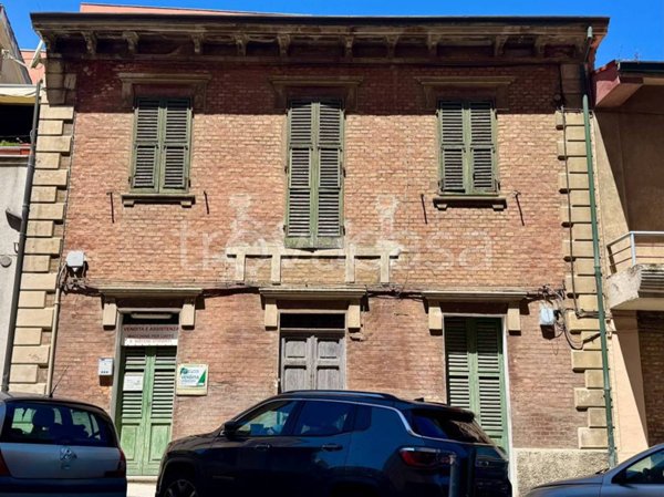appartamento in vendita a Falconara Marittima