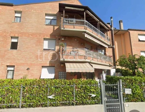 appartamento in vendita a Falconara Marittima in zona Castelferretti