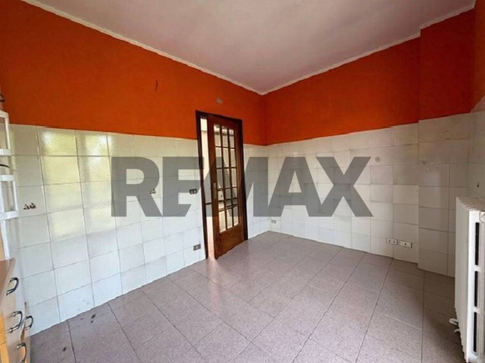 appartamento in vendita a Falconara Marittima in zona Castelferretti