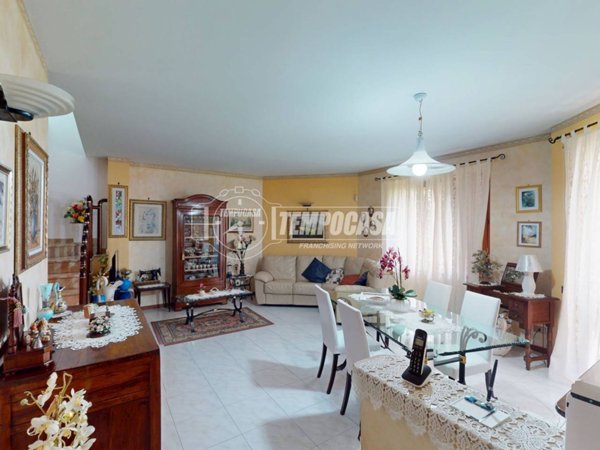 appartamento in vendita a Falconara Marittima in zona Castelferretti