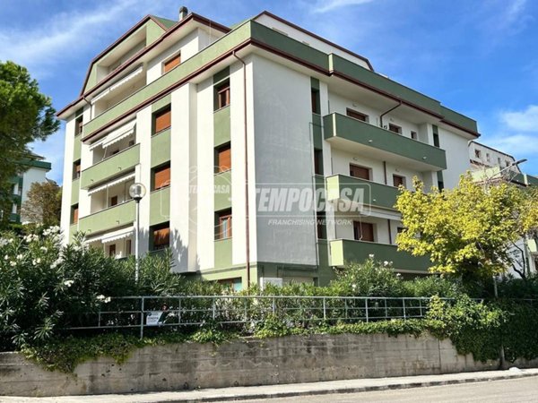 appartamento in vendita a Falconara Marittima in zona Falconara Alta