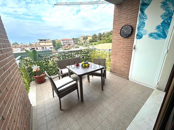 appartamento in vendita a Falconara Marittima