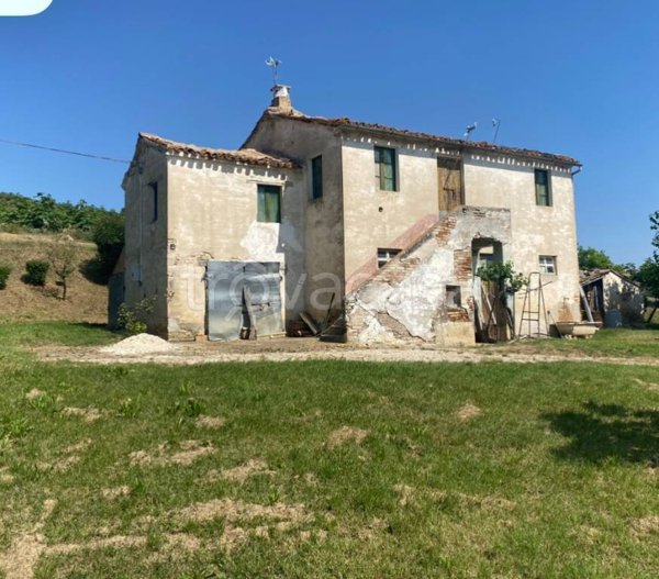 casa indipendente in vendita a Filottrano