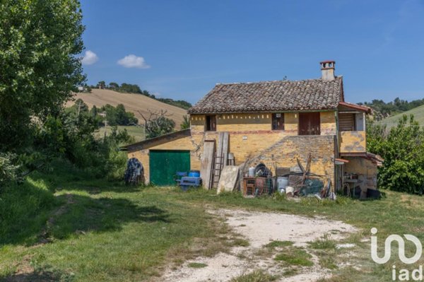 casale in vendita a Filottrano