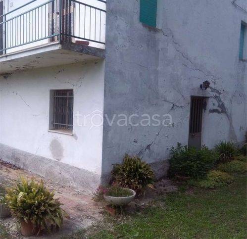 casa indipendente in vendita a Filottrano