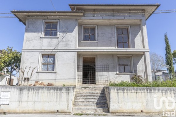 casa indipendente in vendita a Filottrano in zona Montoro