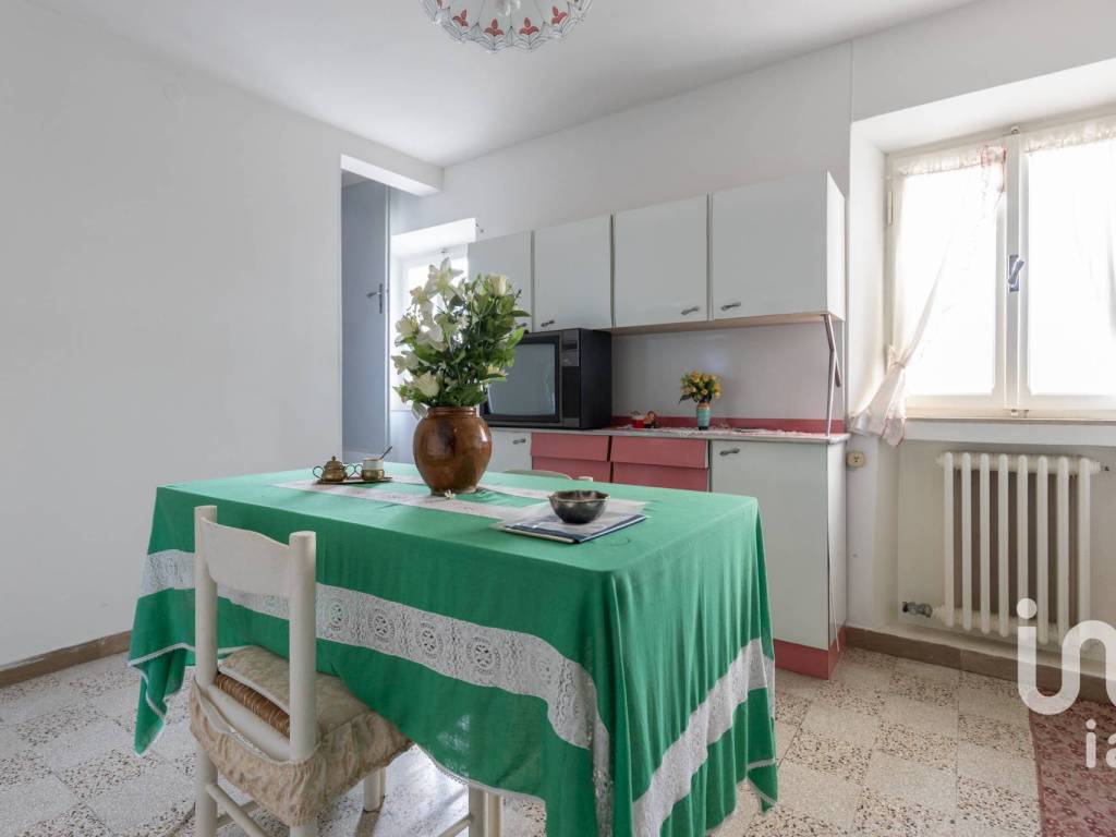 casa indipendente in vendita a Filottrano in zona Imbrecciata