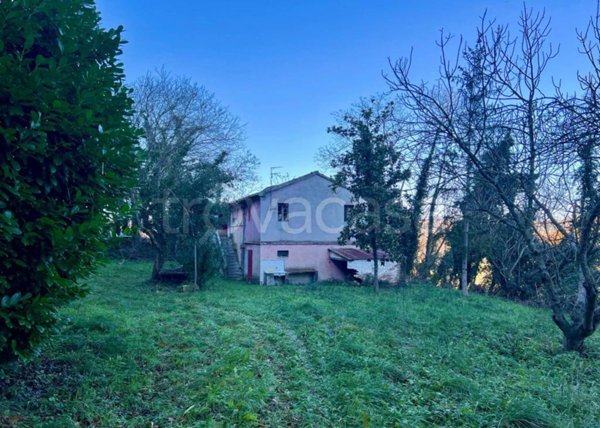 casa indipendente in vendita a Filottrano