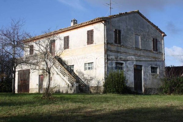 casa indipendente in vendita a Filottrano