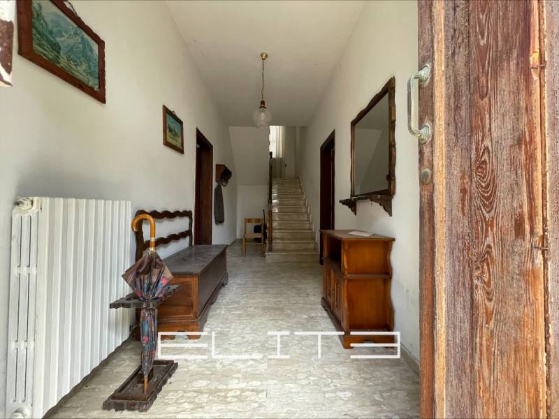 casa indipendente in vendita a Filottrano